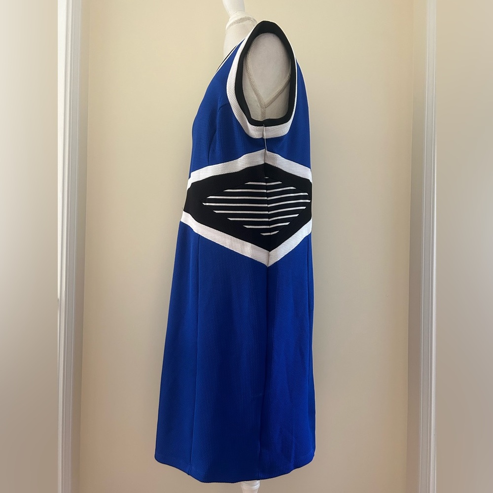 BRAND NEW Cobalt Blue Dress with Black/White - Picture 5 of 7